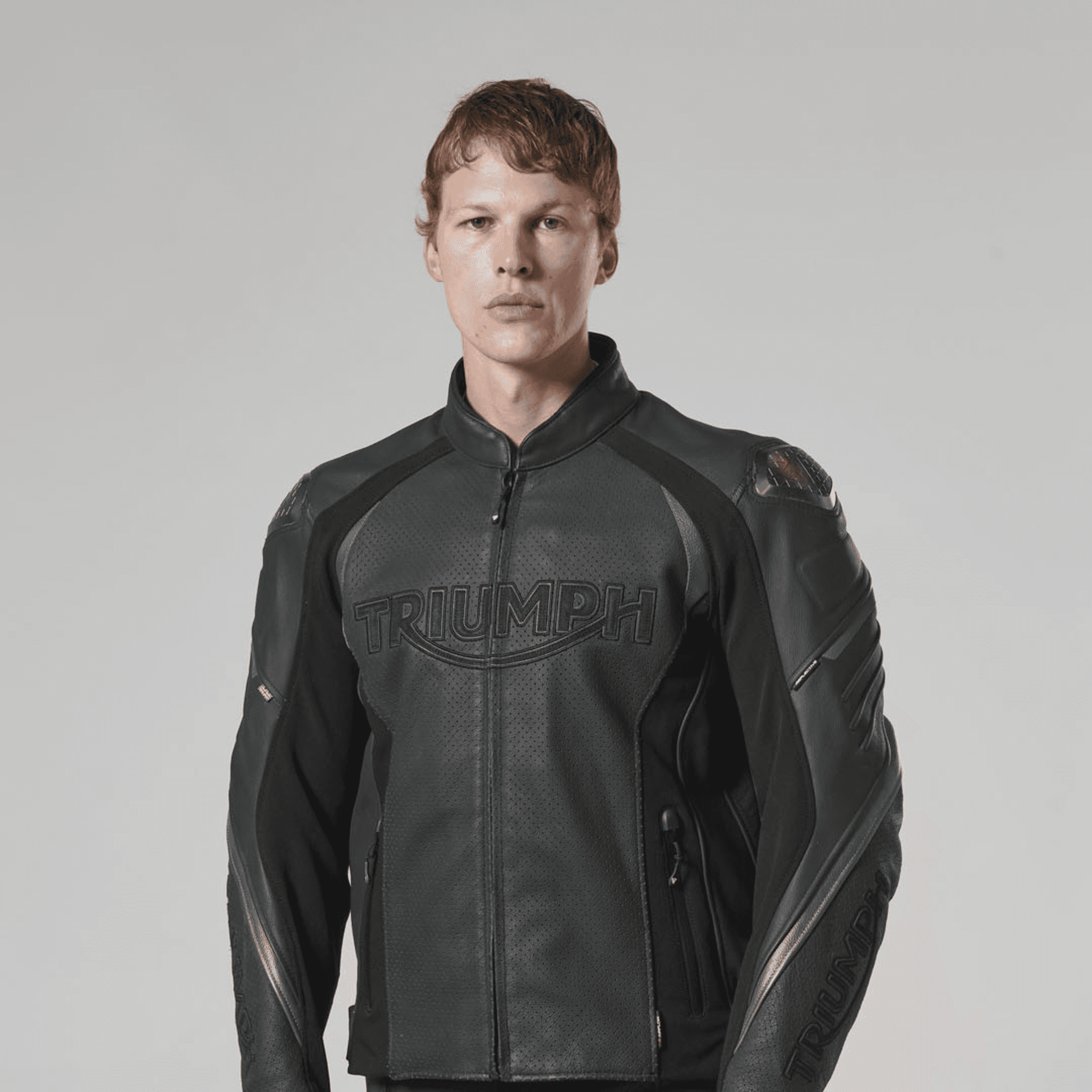 Campera Negra Moto Con Protecciones Cuero Triumph Original