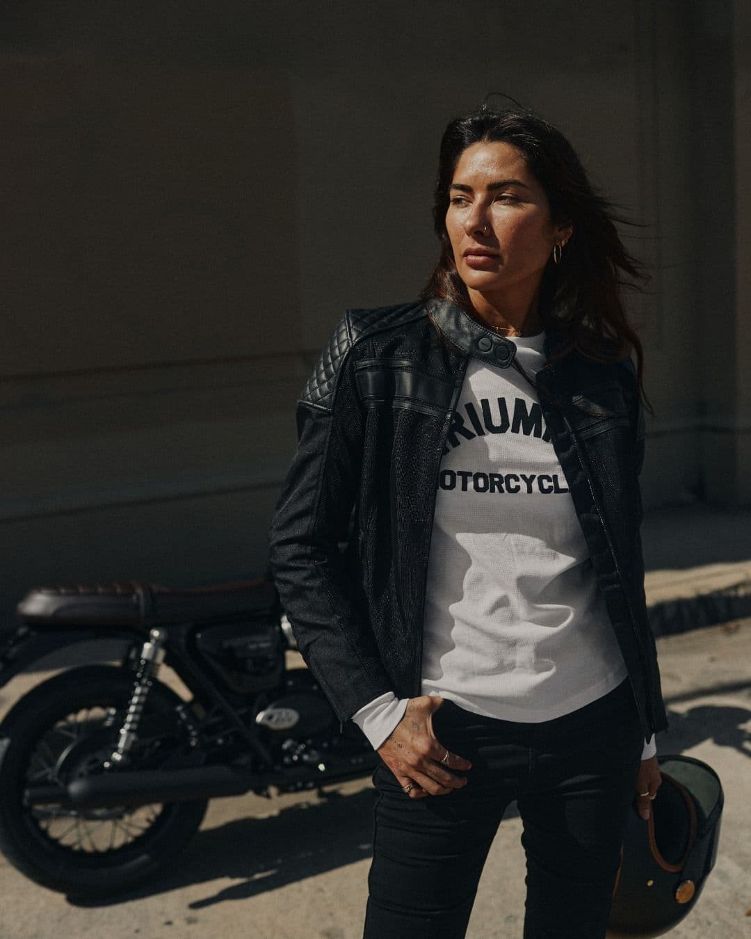 Campera Braddan Malla Airflow Negro Dama Triumph